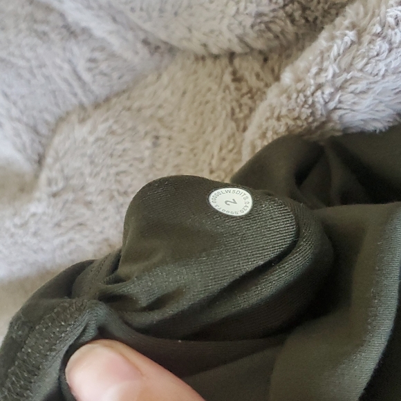 Lululemon leggings - Picture 3 of 3